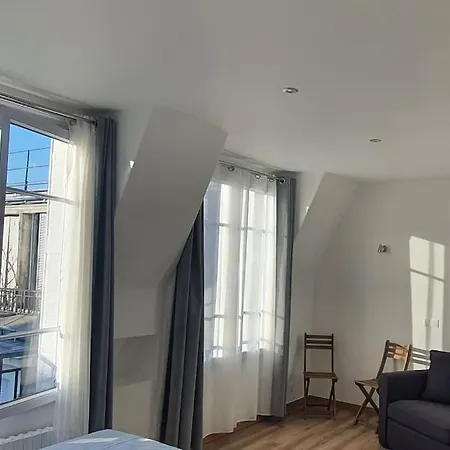 Daire De Charme Toits Parisiens