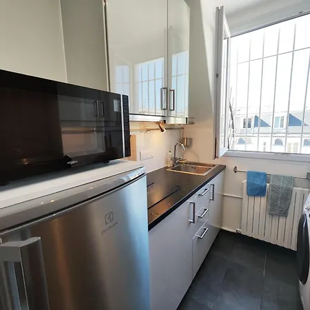 De Charme Toits Parisiens * 파리