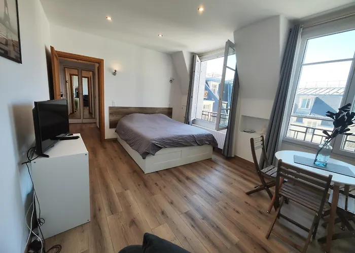 Lägenhet De Charme Toits Parisiens *